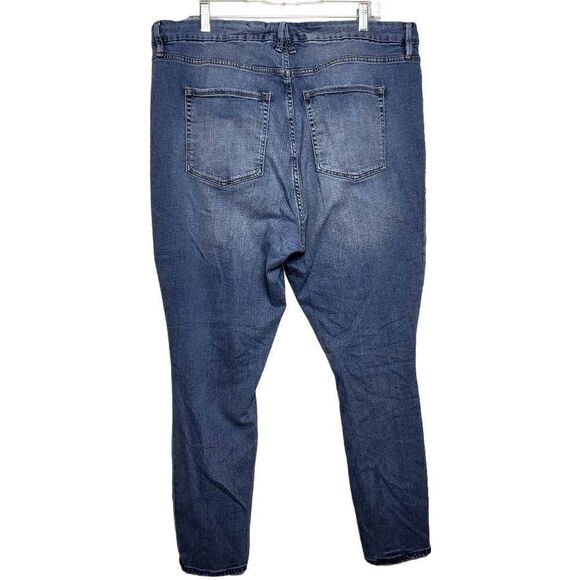 Good American Good Legs High Waist Crop Skinny Jeans Size 20 - Picture 9 of 11